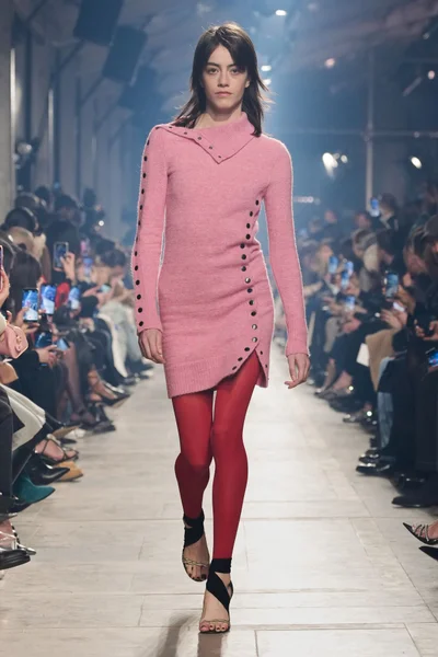 Look 32
